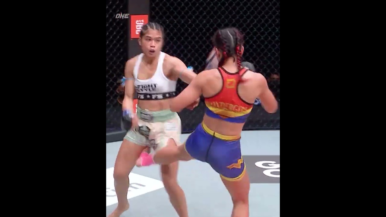 Jackie Buntan turned up the heat in her Muay Thai showdown with Wondergirl in 2021!