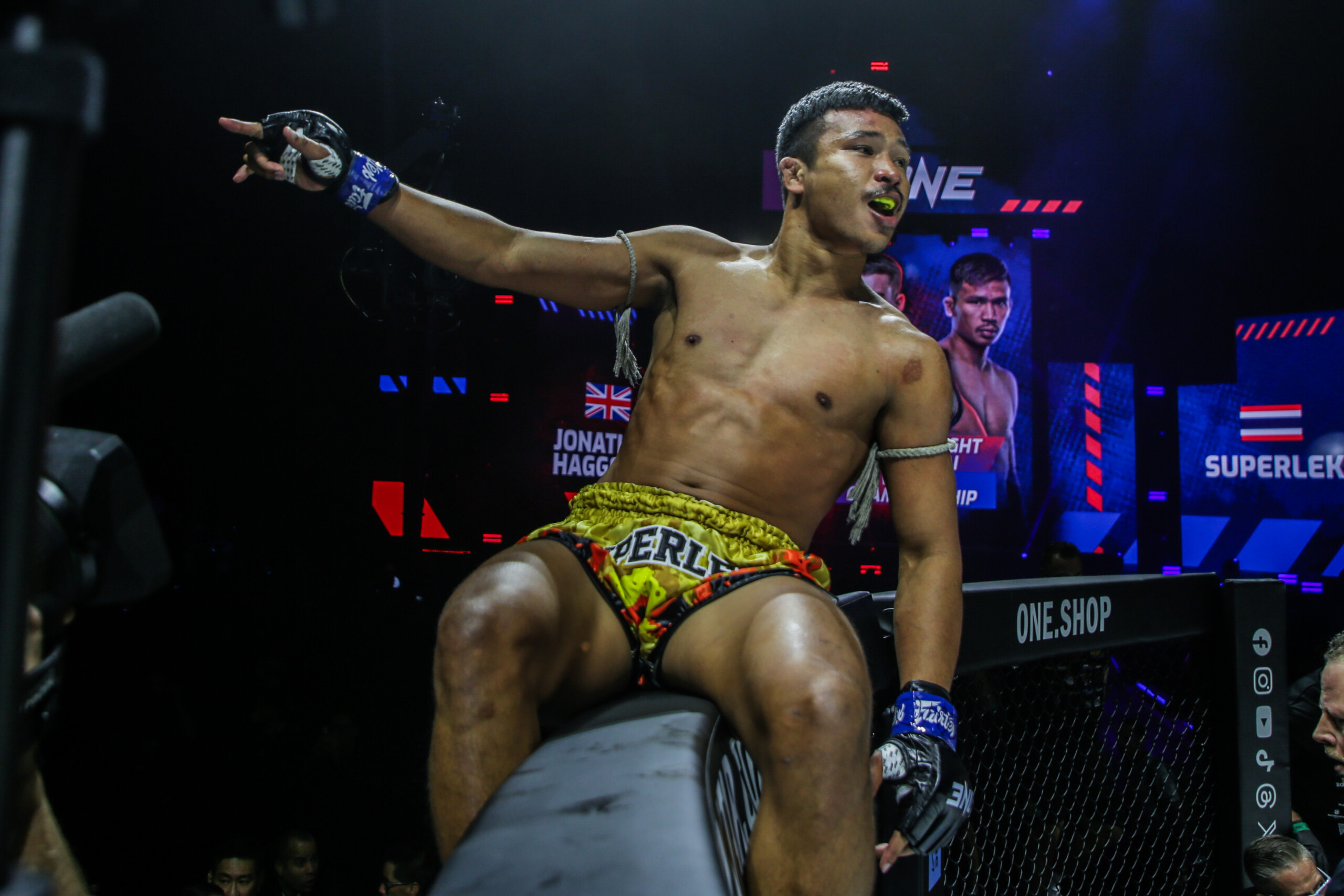 Jonathan Haggerty Superlek Kiatmoo9 ONE 168 50