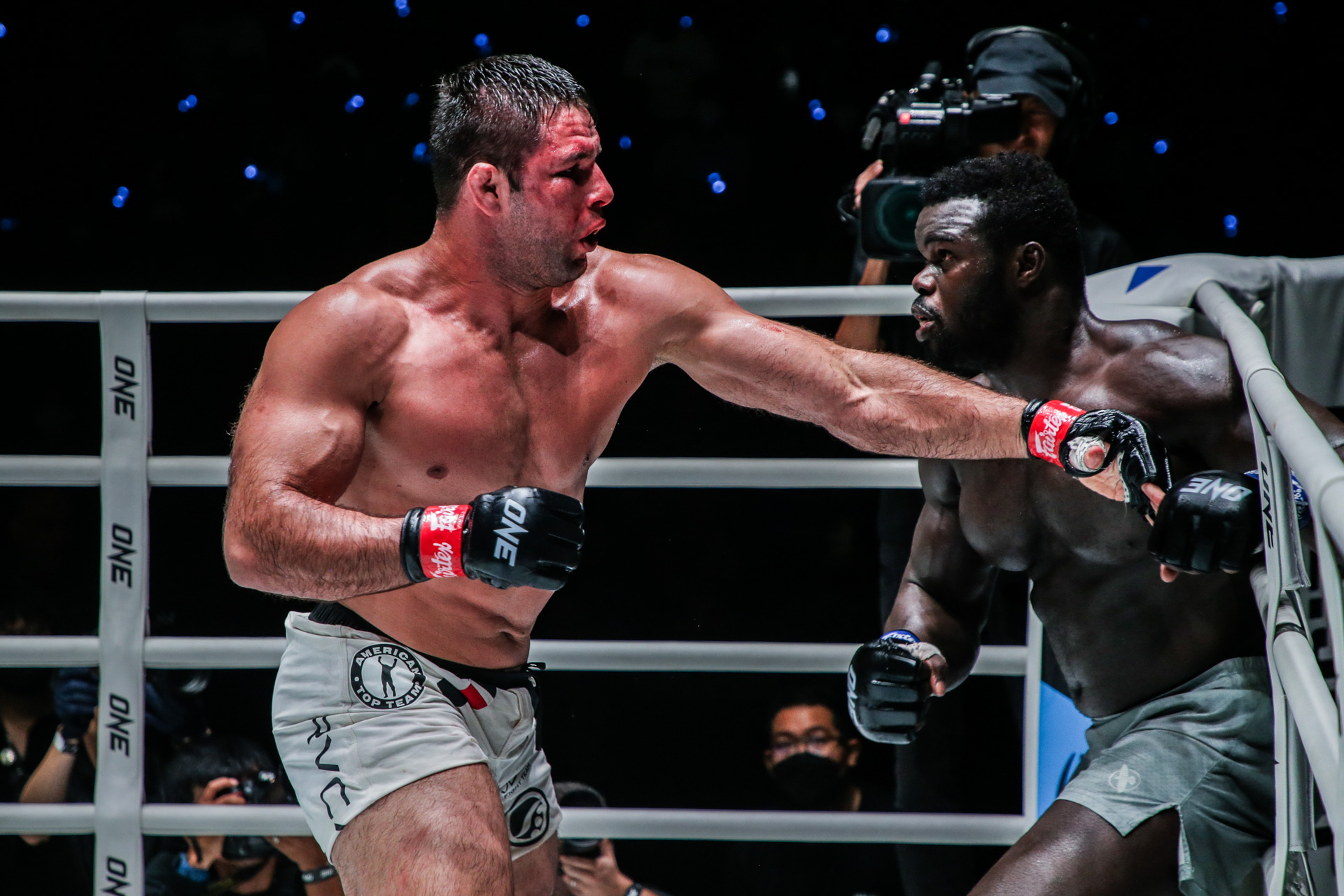 Oumar Kane Marcus Almeida ONE Fight Night 13 92