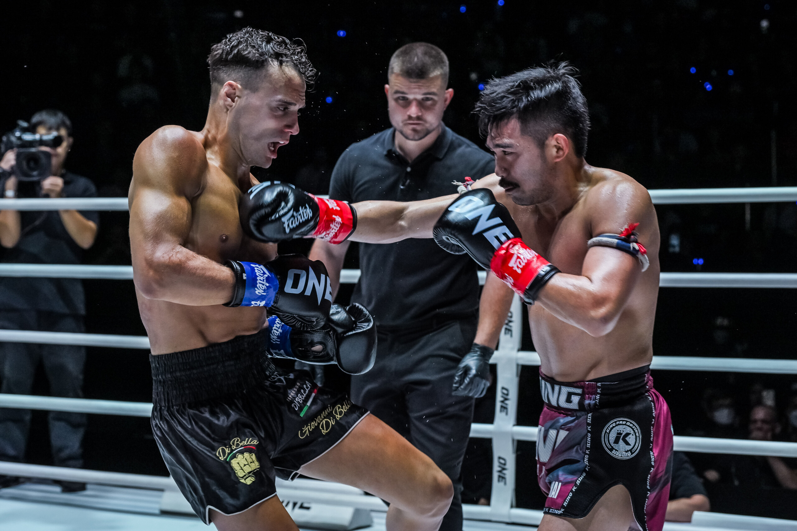 Prajanchai PK Saenchai Jonathan Di Bella ONE Friday Fights 68 82