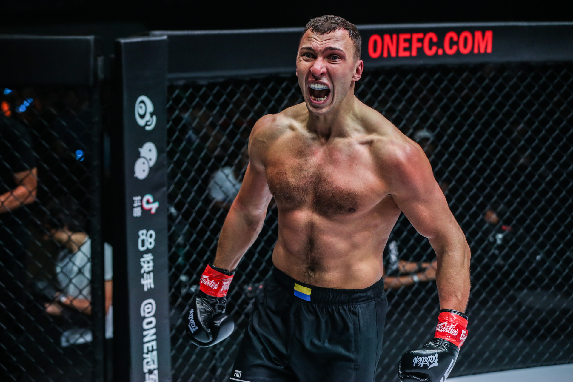 Roman Kryklia Iraj Azizpour ONE163 1920X1280 38