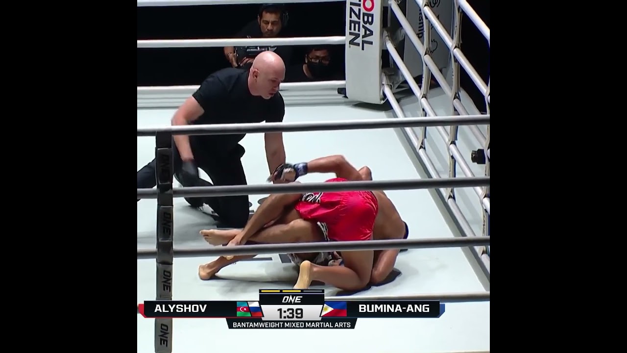 Still UNDEFEATED  Elbek Alyshov submits Carlo Bumina ang to improve to 10 0!