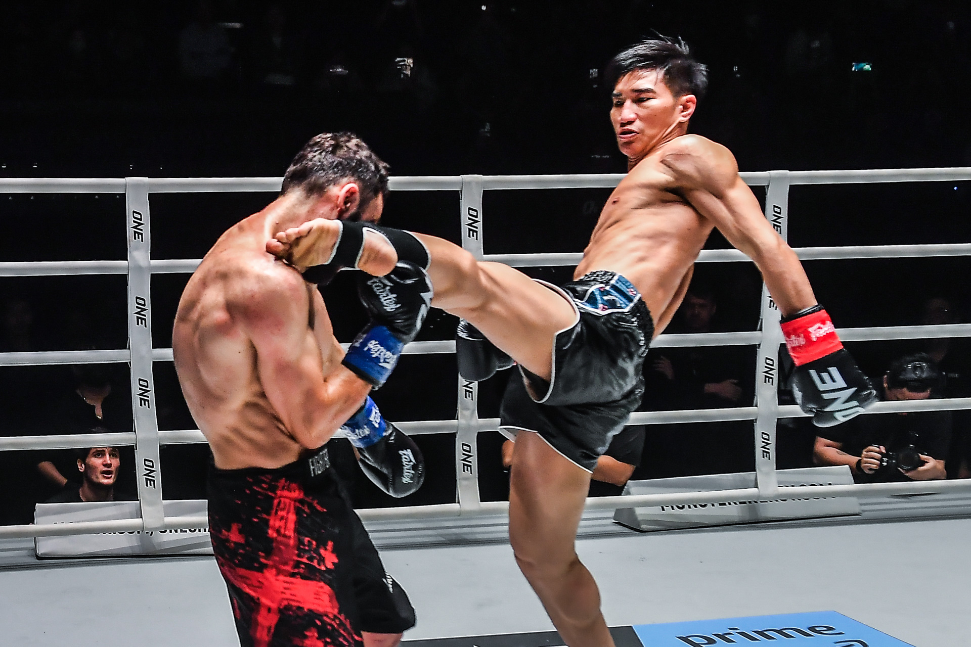 Tawanchai PK Saenchai Davit Kiria ONE Fight Night 13 21
