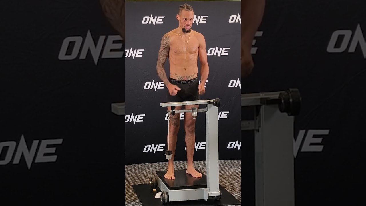 WEIGHT = MADE ✅ Who walks out of ONE Fight Night 34 as the ONE Lightweight Muay Thai World Champion?